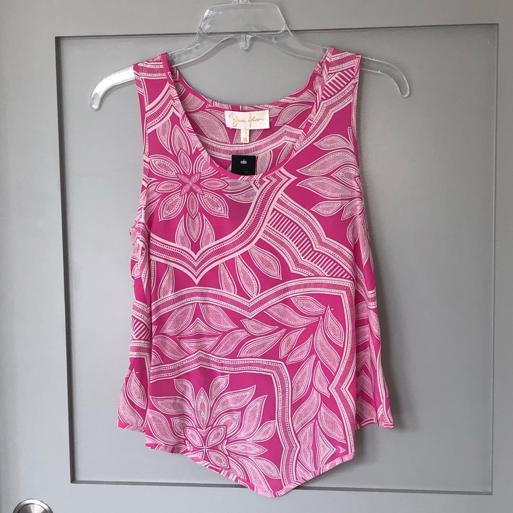 Fuschia open back top